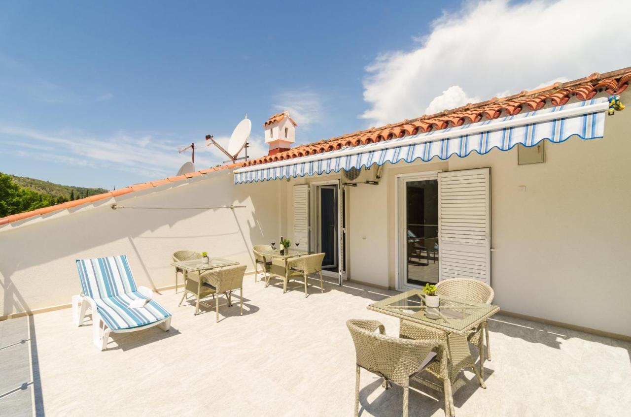 Rooms & Apartments Barisic Mlini Exterior foto