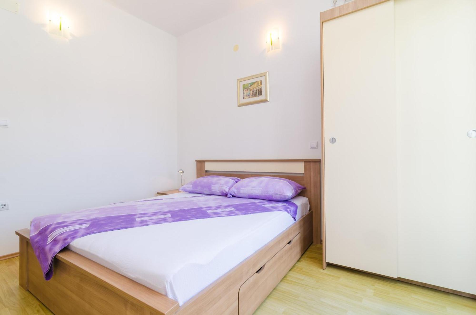 Rooms & Apartments Barisic Mlini Zimmer foto